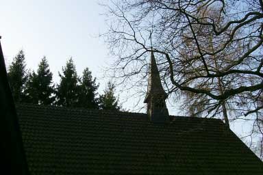 Trauerhalle_Waldfriedhof3.jpg